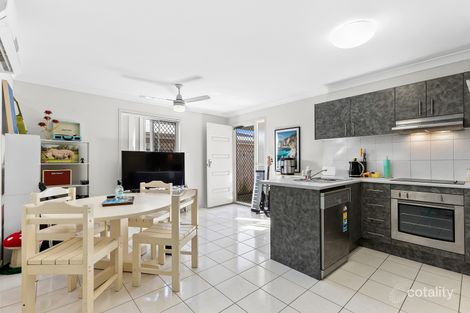 Property photo of 2/5 Bottle Tree Crescent Mango Hill QLD 4509
