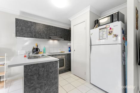 Property photo of 2/5 Bottle Tree Crescent Mango Hill QLD 4509