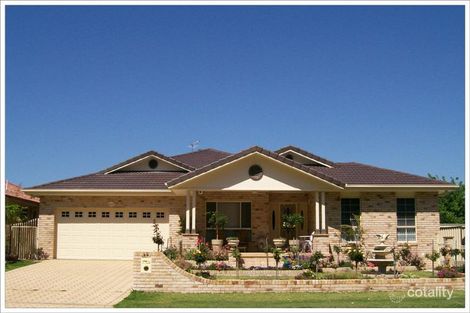 Property photo of 44 Park Avenue Yamba NSW 2464
