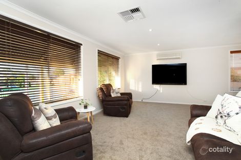 Property photo of 1 Chisholm Close Gladstone Park VIC 3043