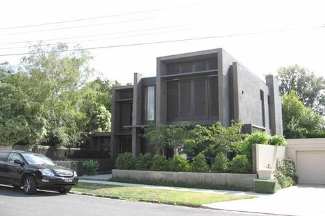 Property photo of 20 Cole Court Toorak VIC 3142