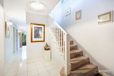 Property photo of 10 Eliot Street Mannering Park NSW 2259