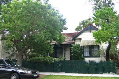 3 Hampden St, Hurlstone Park, NSW 2193