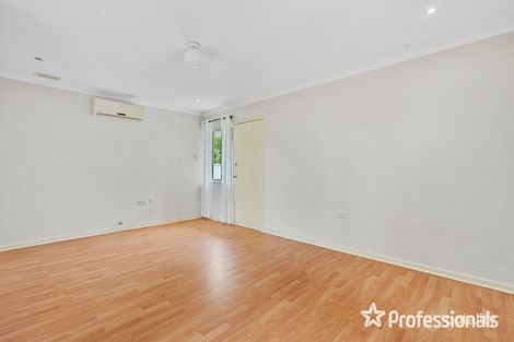 Property photo of 20Q Roxwell Way Girrawheen WA 6064