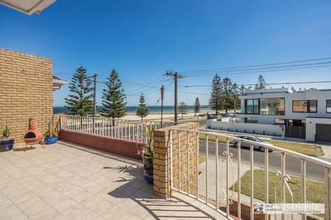 2/97 Esplanade, Altona, VIC 3018