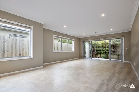 Property photo of 2/128 Albert Road Warragul VIC 3820