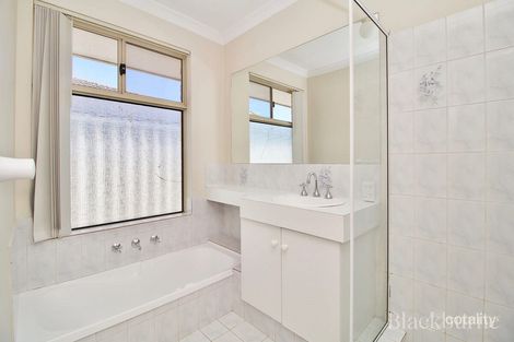 Property photo of 13 Royal Palm Drive Warnbro WA 6169