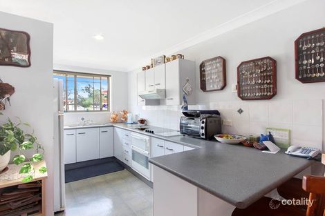 Property photo of 1 Renee Close Lake Haven NSW 2263