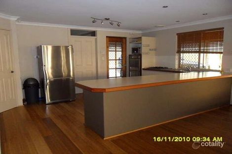 Property photo of 32 Derwent Crescent Success WA 6164