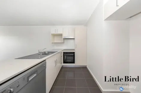 Property photo of 4/15 Oliver Street Lyneham ACT 2602