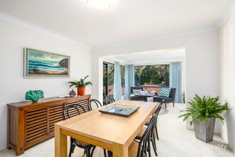 Property photo of 5 Jacaranda Avenue Figtree NSW 2525