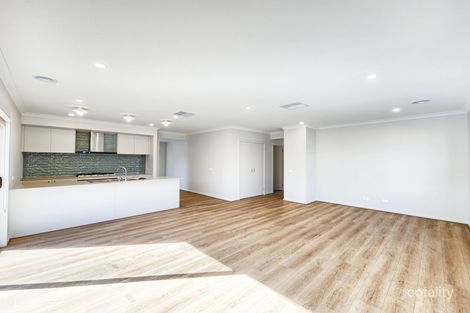 22 Raam Cct, Armstrong Creek, VIC 3217