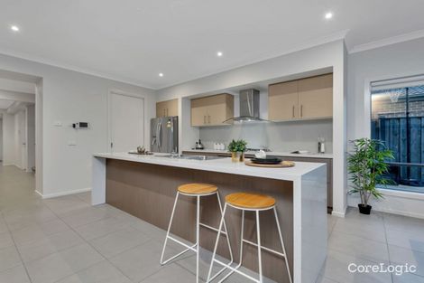 Property photo of 16 Coolum Street Point Cook VIC 3030