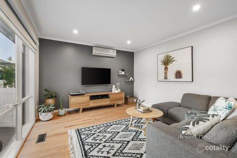 Property photo of 1/66 Mahoneys Road Forest Hill VIC 3131