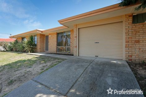 10 Fairlawn Gdns, Heathridge, WA 6027