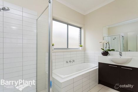 Property photo of 1/11 Toledo Crescent Point Cook VIC 3030