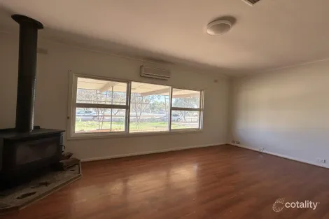 Property photo of 23 Angas Terrace Wilmington SA 5485