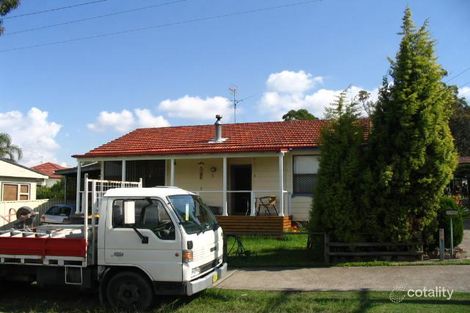 5 Fairfax Rd, Warners Bay, NSW 2282