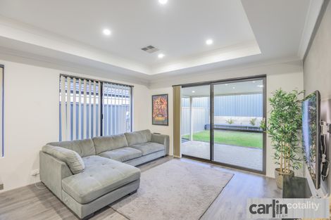 Property photo of 6 Baxteri Way Hammond Park WA 6164