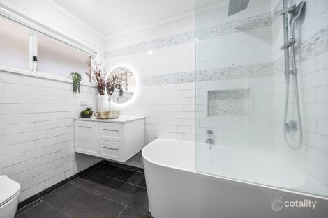 Property photo of 23 Ebrill Street Jamboree Heights QLD 4074