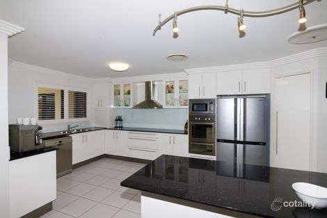 Property photo of 33 Charles Bruce Drive Oakhurst QLD 4650