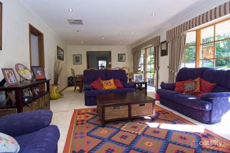 Property photo of 19 Booth Court Eltham VIC 3095