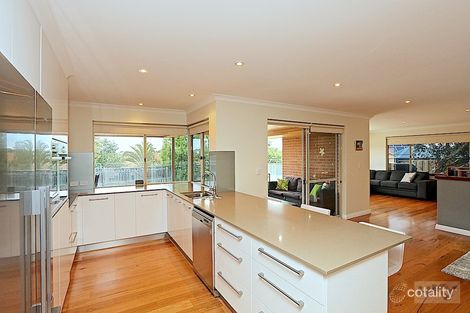 Property photo of 2 Kooralbyn Way Connolly WA 6027