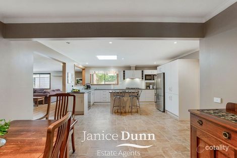 Property photo of 23 Dalpura Circuit Frankston VIC 3199