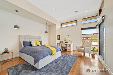 Property photo of 21 Jade Crescent Cobblebank VIC 3338