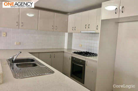 Property photo of 41 Woodhouse Drive Ambarvale NSW 2560