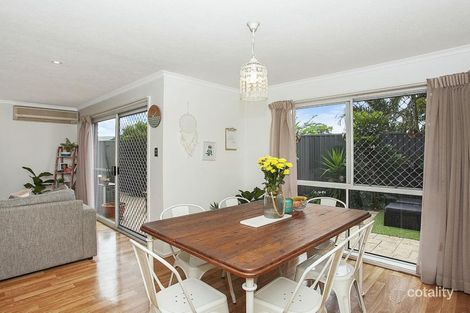 Property photo of 4/25 Wagtail Court Burleigh Waters QLD 4220