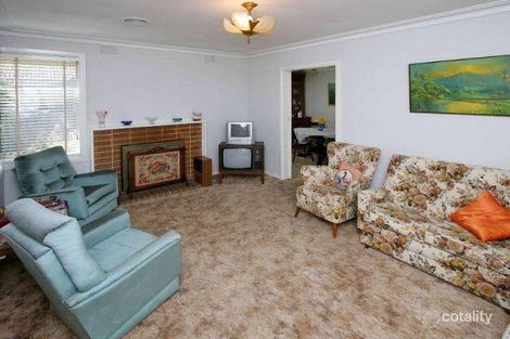 Property photo of 33 Cameron Parade Bundoora VIC 3083