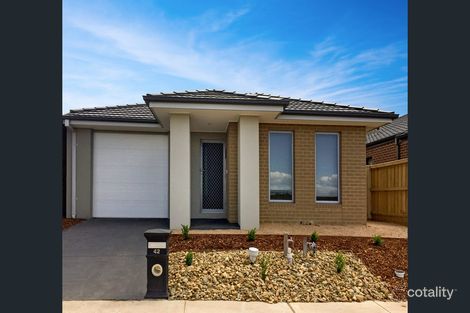 Property photo of 42 Fairhall Avenue Werribee VIC 3030
