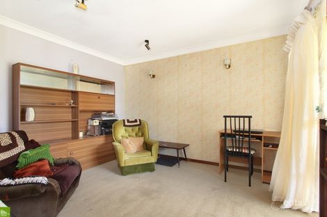 Property photo of 31 Barellan Avenue Dapto NSW 2530