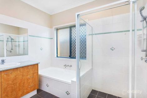 23 Ranier Cres, Varsity Lakes, QLD 4227