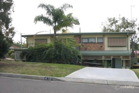 41 Henry Parkes Dr, Berkeley Vale, NSW 2261