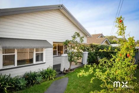 Property photo of 108 Campbell Street Woonona NSW 2517