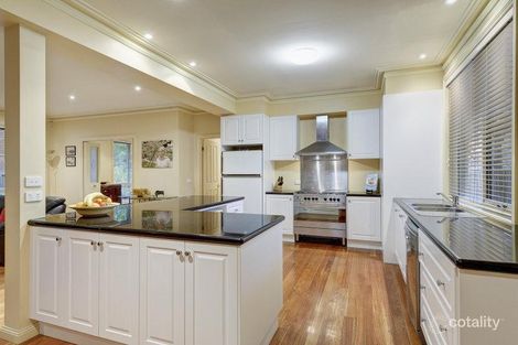 Property photo of 5 Cherrybrook Close Nunawading VIC 3131