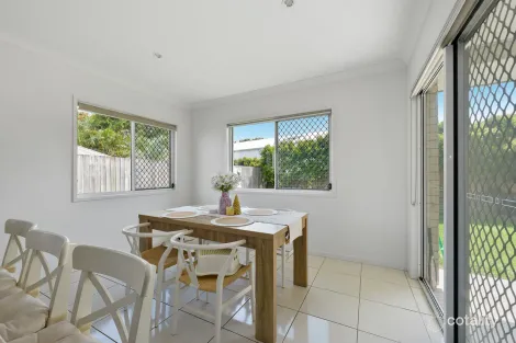 Property photo of 25 Whites Road Manly West QLD 4179