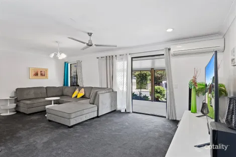 Property photo of 2 Pandanus Court Kallangur QLD 4503