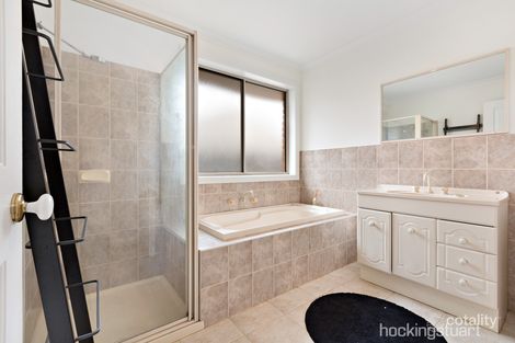 Property photo of 135 Kingston Boulevard Hoppers Crossing VIC 3029