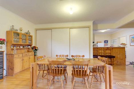 Property photo of 2 Collins Court Kennington VIC 3550