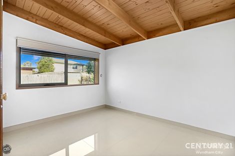 Property photo of 5 Nettlefold Avenue Hoppers Crossing VIC 3029