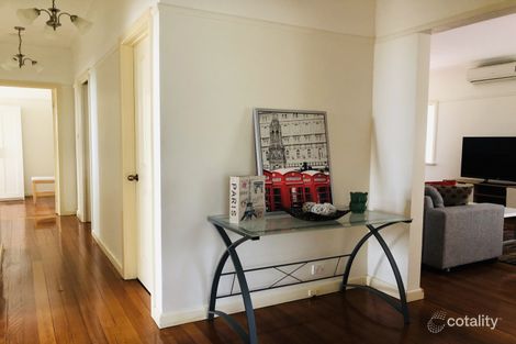 Property photo of 28 Barwon Avenue Reservoir VIC 3073