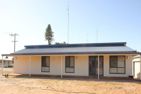 8 Michele St, North Beach, SA 5556