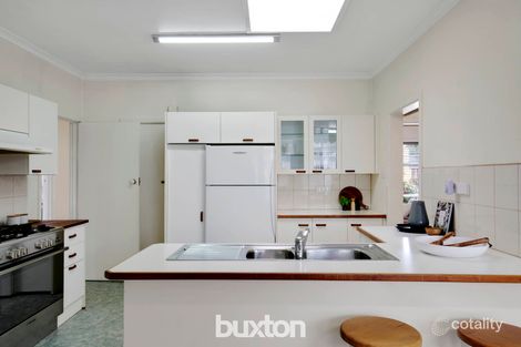 Property photo of 5 St Peters Court Bentleigh East VIC 3165
