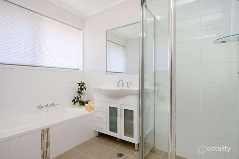 Property photo of 3 James Cook Drive Banora Point NSW 2486