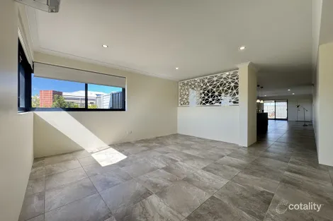 Property photo of 39 Summerville Boulevard Caversham WA 6055