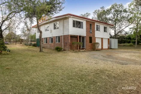 Property photo of 6 Academy Court Glenvale QLD 4350