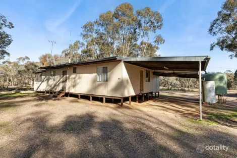 Property photo of 30 Carboon Lane Heathcote VIC 3523